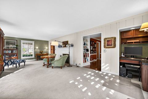 Tiny photo for 17 Sunset Road, Bloomington, IL 61701 (MLS # 12447024)