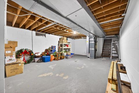 Tiny photo for 17 Sunset Road, Bloomington, IL 61701 (MLS # 12447024)