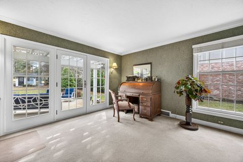 Tiny photo for 17 Sunset Road, Bloomington, IL 61701 (MLS # 12447024)