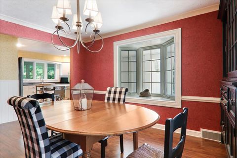 Tiny photo for 17 Sunset Road, Bloomington, IL 61701 (MLS # 12447024)