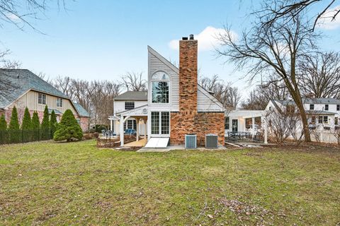 Tiny photo for 17 Sunset Road, Bloomington, IL 61701 (MLS # 12447024)