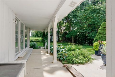 Tiny photo for 17 Sunset Road, Bloomington, IL 61701 (MLS # 12447024)