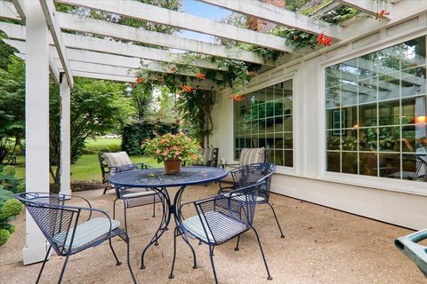 Tiny photo for 17 Sunset Road, Bloomington, IL 61701 (MLS # 12447024)