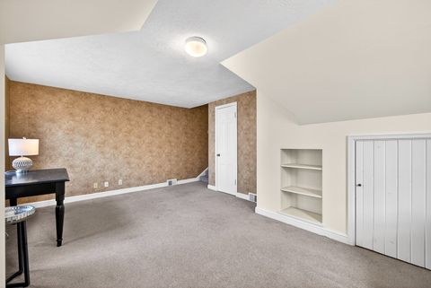 Tiny photo for 17 Sunset Road, Bloomington, IL 61701 (MLS # 12447024)