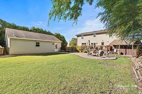 Tiny photo for 104 W Cottage Street, Sheldon, IL 60966 (MLS # 12501595)