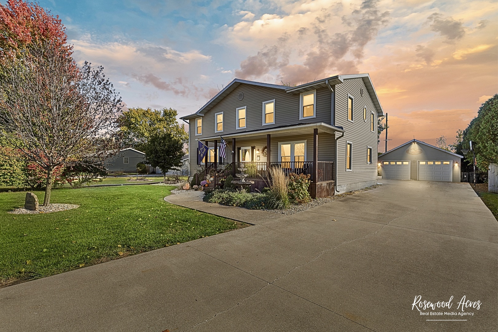 104 W Cottage Street