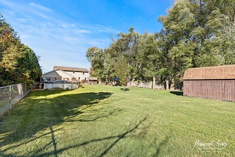 Tiny photo for 104 W Cottage Street, Sheldon, IL 60966 (MLS # 12501595)