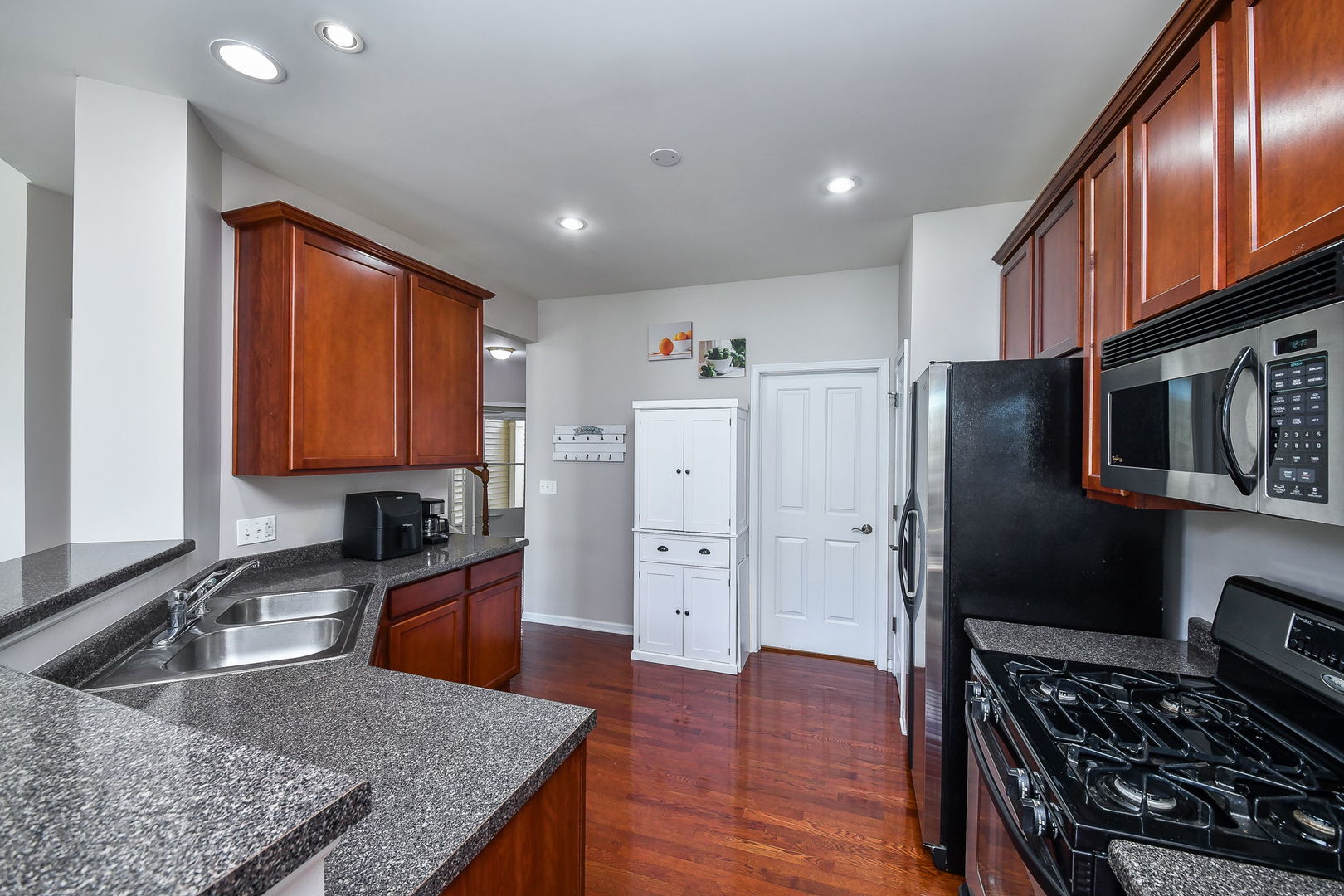 395 Vaughn Circle