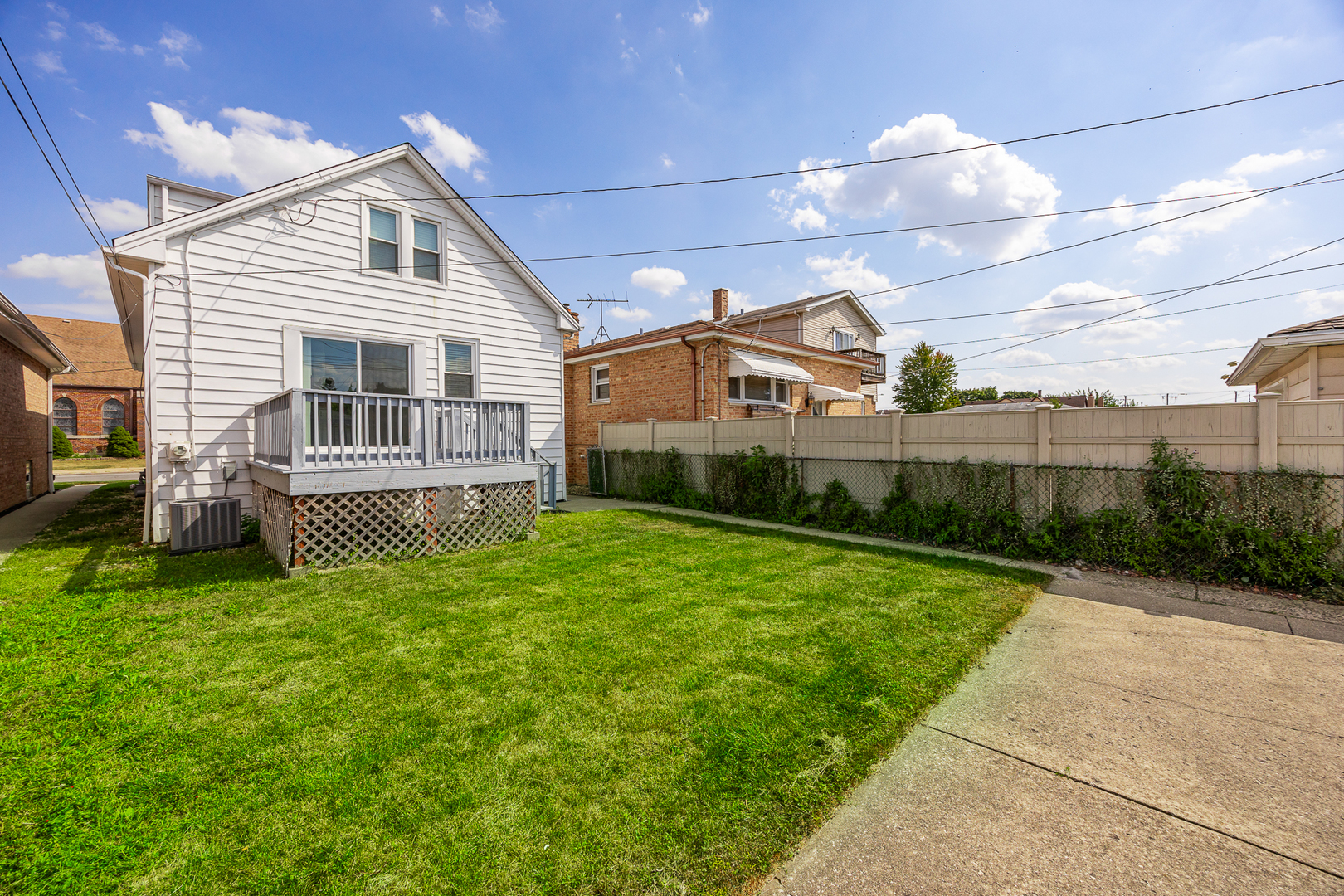 6152 S Austin Avenue