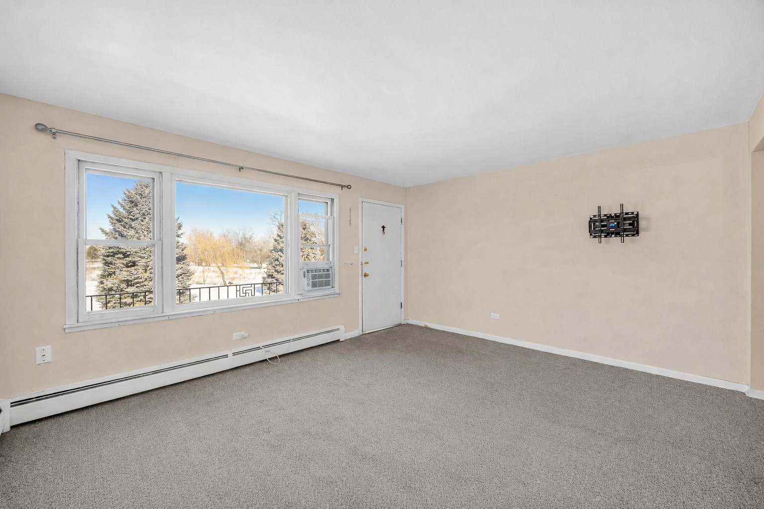 12 King Arthur Court 11