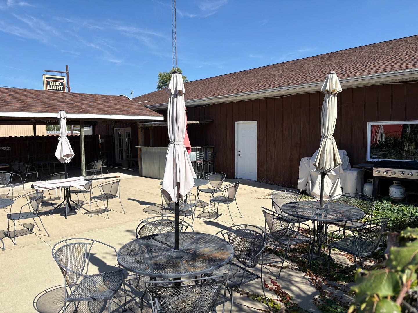 107 E Yates Street
