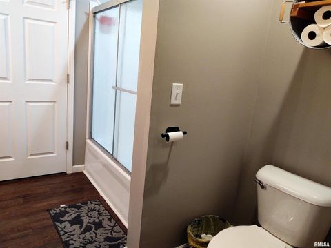 Tiny photo for 1470 Old Bloomfield Road, Vienna, IL 62995 (MLS # EB460639)