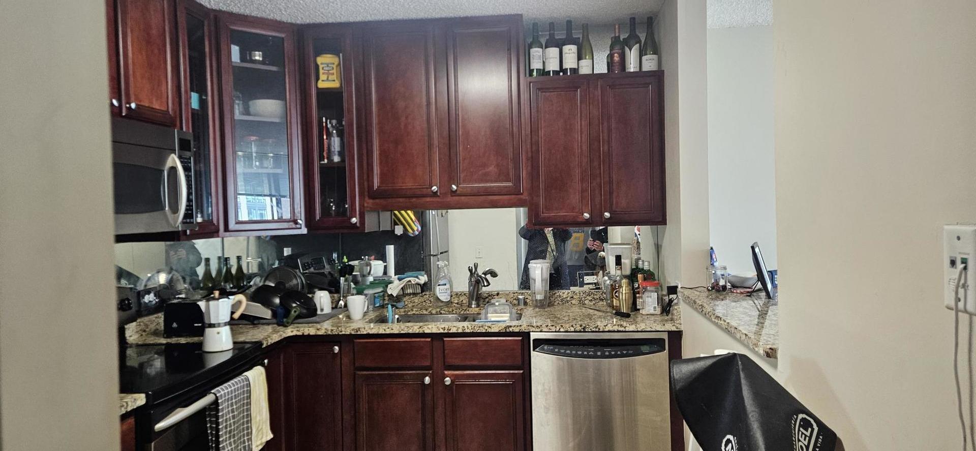 33 W Delaware Place 20H