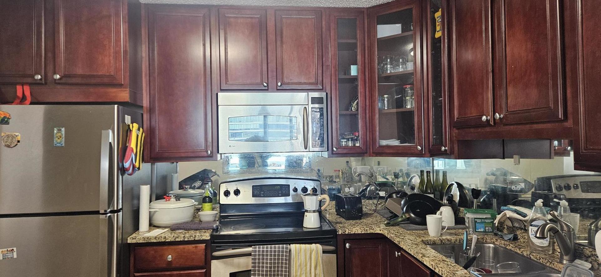 33 W Delaware Place 20H