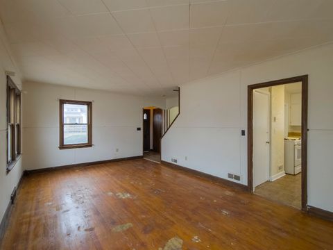 Tiny photo for 408 E 29th St Street, Davenport, IA 52803 (MLS # 100000312)