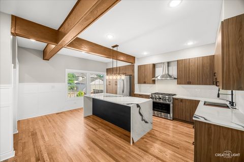 Tiny photo for 4633 Wolf Road, Western Springs, IL 60558 (MLS # 12672655)
