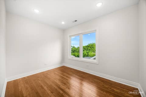 Tiny photo for 4633 Wolf Road, Western Springs, IL 60558 (MLS # 12672655)