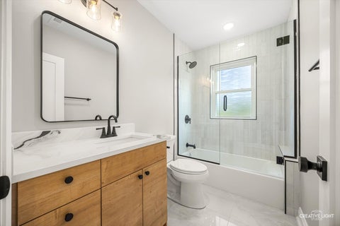 Tiny photo for 4633 Wolf Road, Western Springs, IL 60558 (MLS # 12672655)