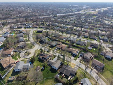 Tiny photo for 2914 Sheridan Drive, Woodridge, IL 60517 (MLS # 12605110)