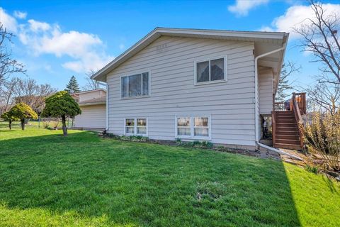 Tiny photo for 2914 Sheridan Drive, Woodridge, IL 60517 (MLS # 12605110)