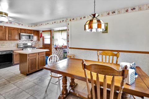 Tiny photo for 2914 Sheridan Drive, Woodridge, IL 60517 (MLS # 12605110)