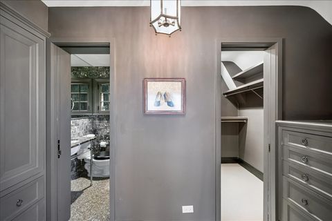 Tiny photo for 2448 Lincolnwood Drive, Evanston, IL 60201 (MLS # 12618098)