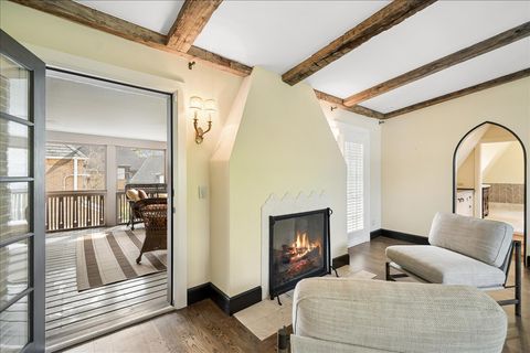 Tiny photo for 2448 Lincolnwood Drive, Evanston, IL 60201 (MLS # 12618098)