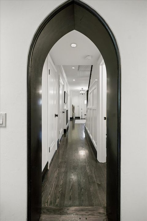 Tiny photo for 2448 Lincolnwood Drive, Evanston, IL 60201 (MLS # 12618098)