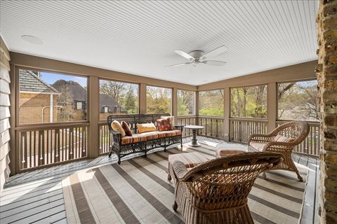 Tiny photo for 2448 Lincolnwood Drive, Evanston, IL 60201 (MLS # 12618098)