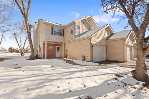 Photo of 1415 Fairway Drive, Glendale Heights, IL 60139 (MLS # 12532650)