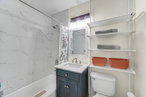 Tiny photo for 310 Maricopa Lane, Hoffman Estates, IL 60169 (MLS # 12663631)