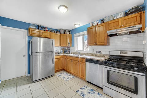 Tiny photo for 310 Maricopa Lane, Hoffman Estates, IL 60169 (MLS # 12663631)