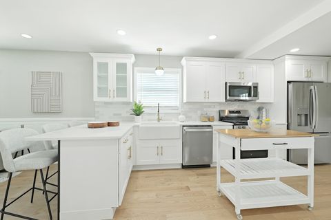 Tiny photo for 1890 182nd Place, Lansing, IL 60438 (MLS # 12493889)