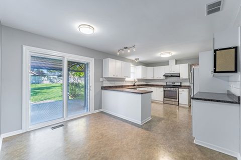 Tiny photo for 7001 Maple Street, Marengo, IL 60152 (MLS # 12502981)