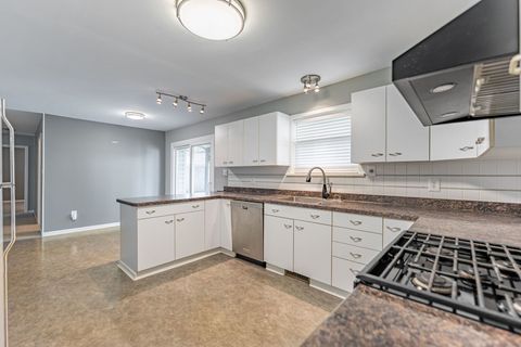 Tiny photo for 7001 Maple Street, Marengo, IL 60152 (MLS # 12502981)