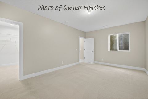 Tiny photo for 208 N 15th Street, Le Claire, IA 52753 (MLS # 12622061)
