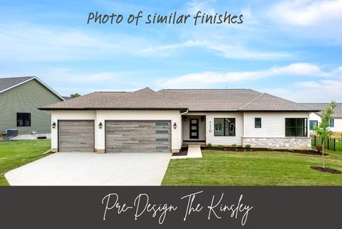 Photo of 208 N 15th Street, Le Claire, IA 52753 (MLS # 12622061)