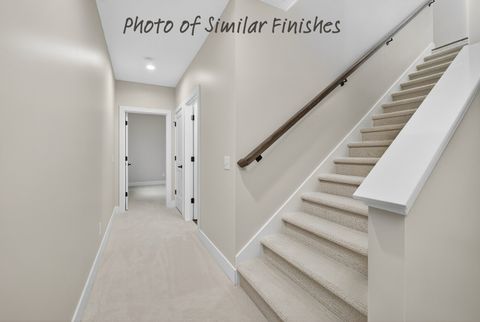 Tiny photo for 208 N 15th Street, Le Claire, IA 52753 (MLS # 12622061)