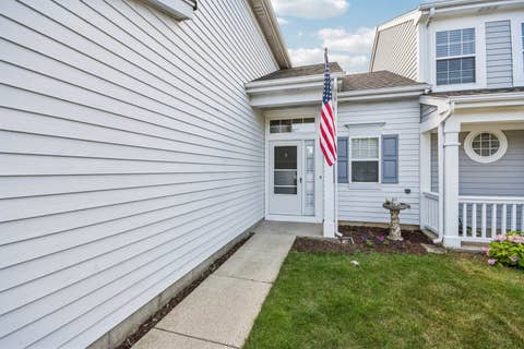 Tiny photo for 2024 Harrison Avenue, Mundelein, IL 60060 (MLS # 12700304)