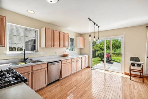 Tiny photo for 2024 Harrison Avenue, Mundelein, IL 60060 (MLS # 12700304)