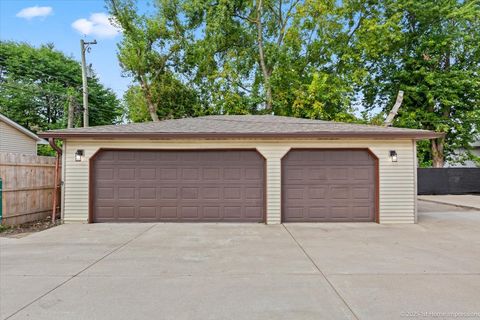 Tiny photo for 2745 Desplaines Street, Blue Island, IL 60406 (MLS # 12481909)