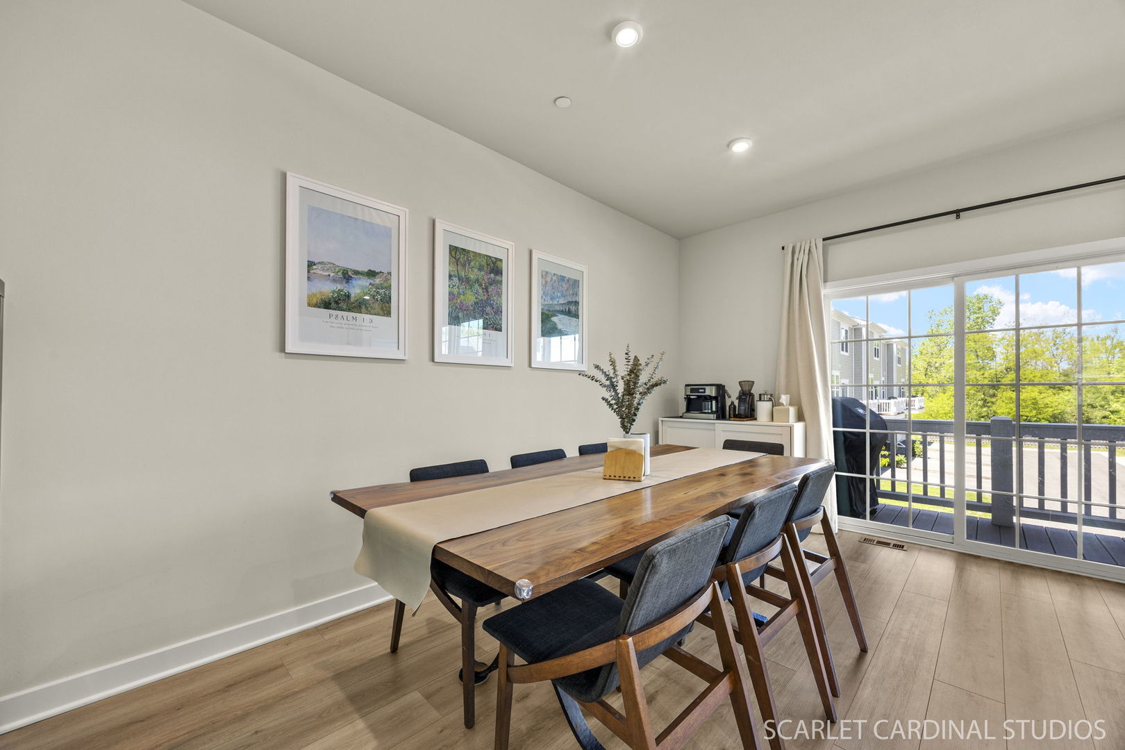 165 Canterbury Way