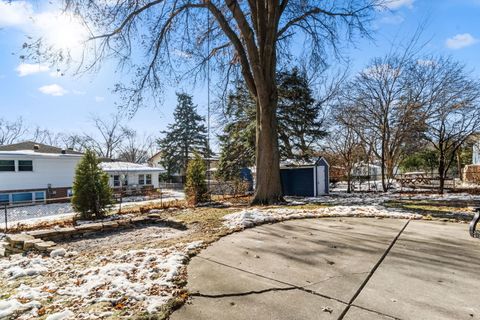 Tiny photo for 18W089 Claremont Drive, Darien, IL 60561 (MLS # 12578197)