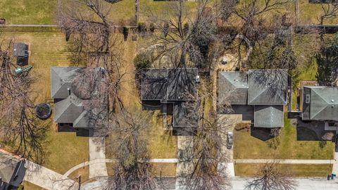 Tiny photo for 18W089 Claremont Drive, Darien, IL 60561 (MLS # 12578197)