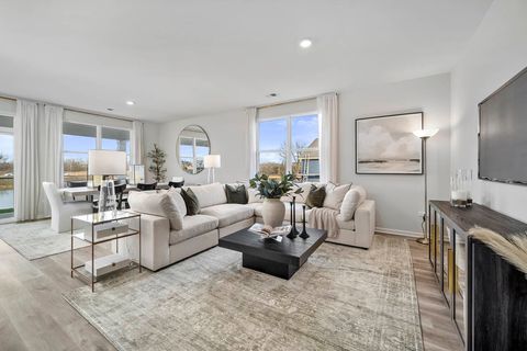 Tiny photo for 1390 Wild Tulip Circle, Bartlett, IL 60103 (MLS # 12558192)