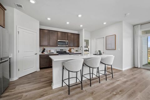 Tiny photo for 1390 Wild Tulip Circle, Bartlett, IL 60103 (MLS # 12558192)