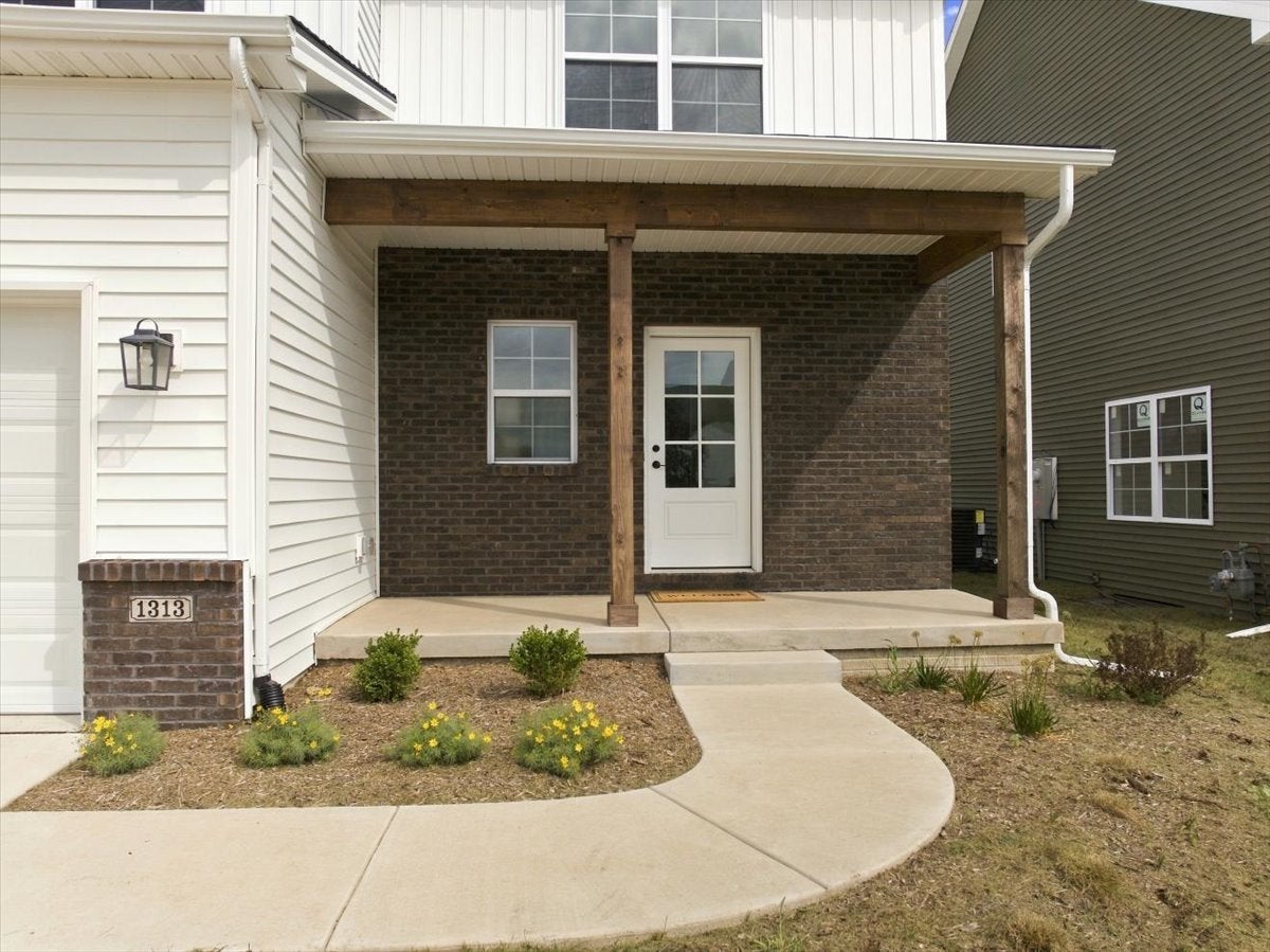 1313 Woodbine Road