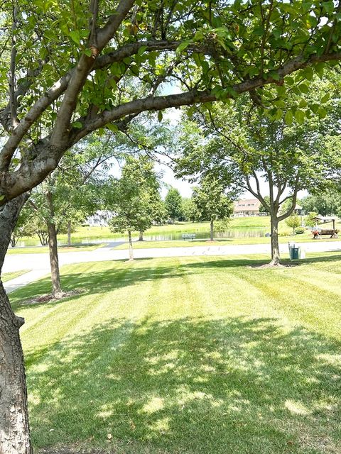 Tiny photo for 16123 Powderhorn Lake Way, Crest Hill, IL 60403 (MLS # 12714949)