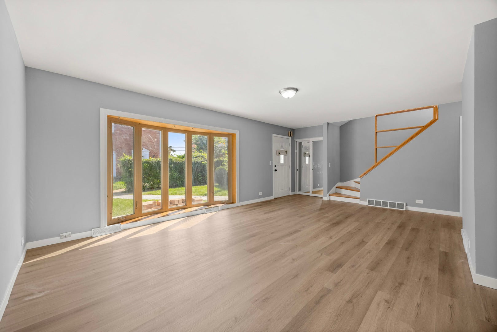 8812 Dee Road A