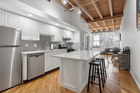 Tiny photo for Chicago, IL 60661 (MLS # 12713630)